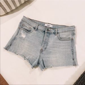 Carly jean Los Angeles Clementine shorts